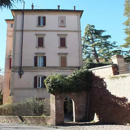 Loft Garden In Bologna'S Heart Ospedale Rizzoli Apartment Exterior photo