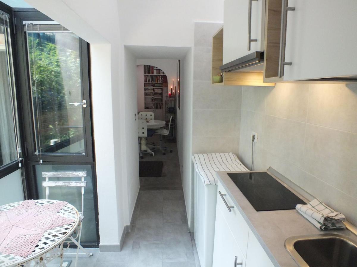 Apartment Loft Garden In Bologna's Heart Ospedale Rizzoli